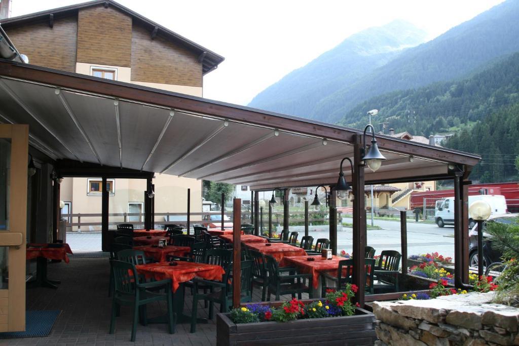Residence Elga Valdisotto Exterior photo
